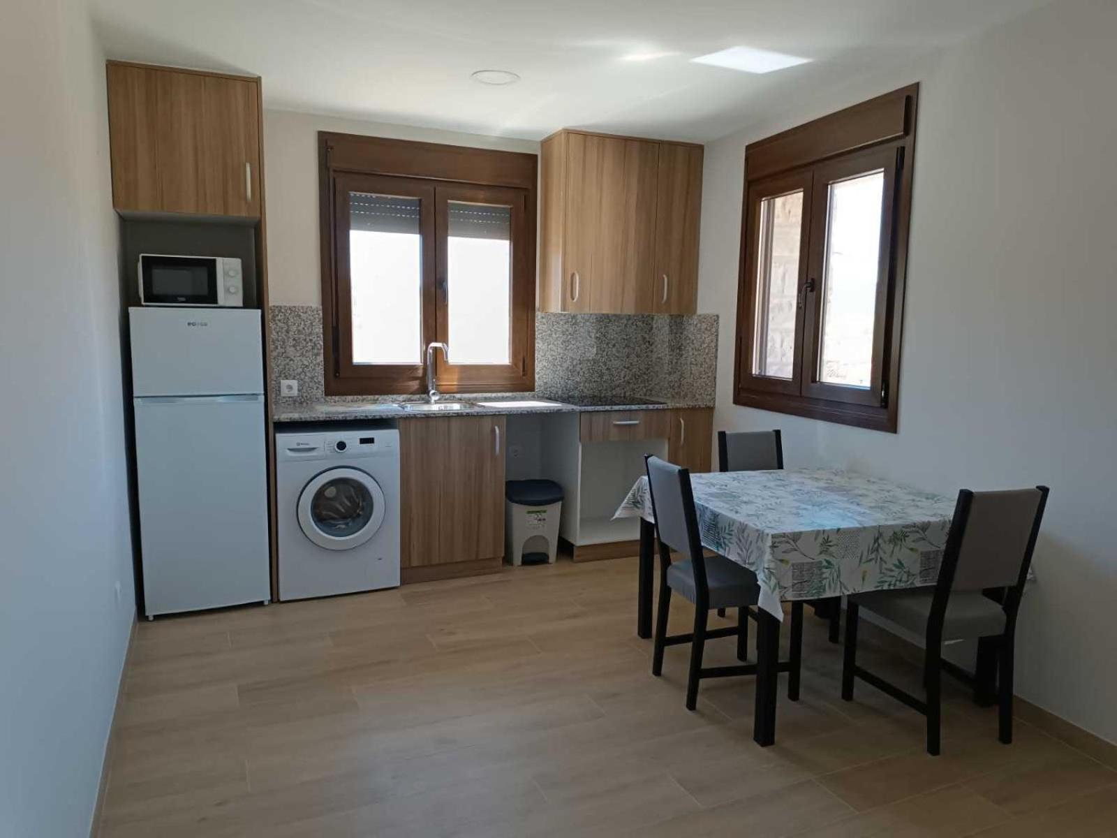 Apartamentos De Turismo Rural La Rocha Fortanete Eksteriør billede