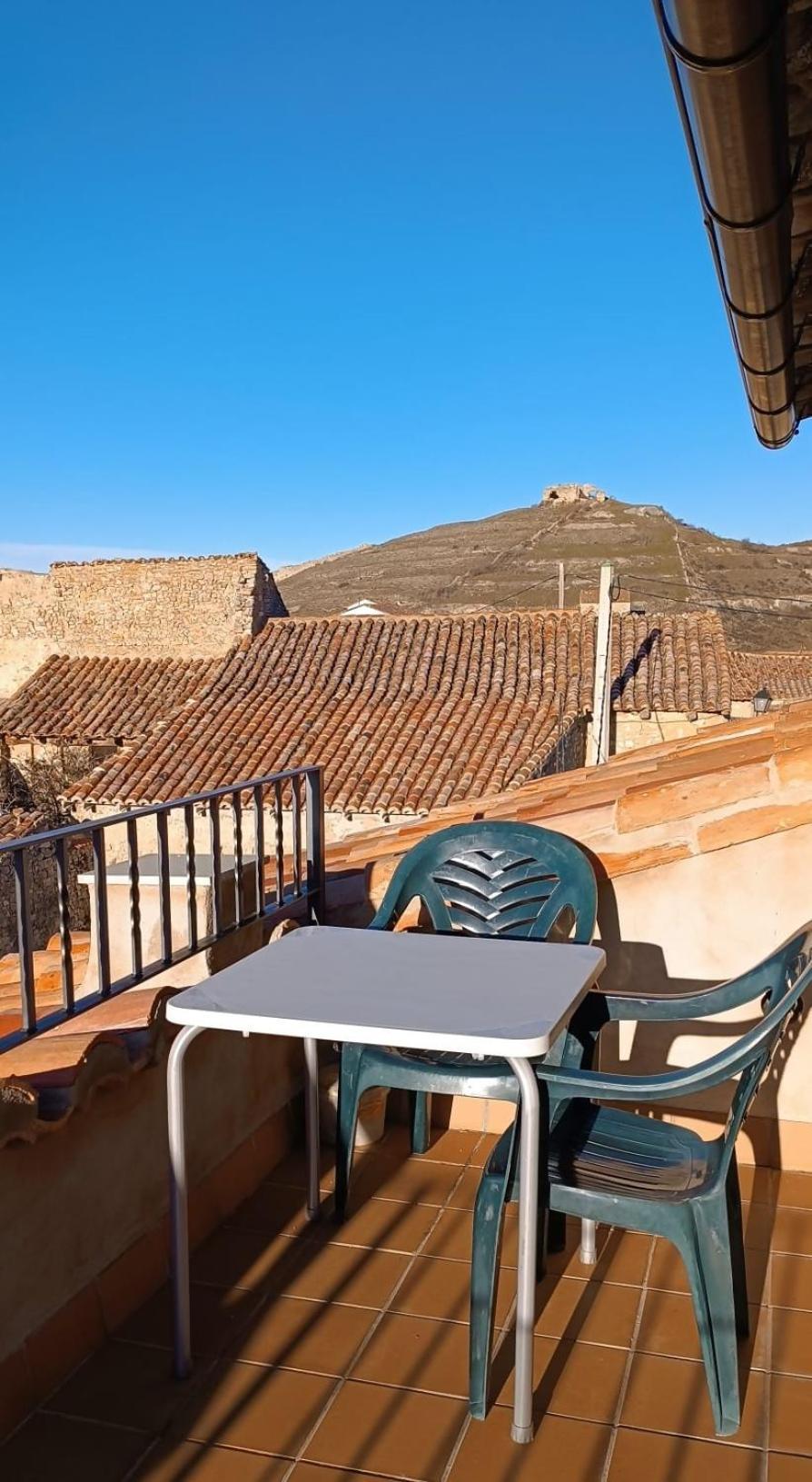 Apartamentos De Turismo Rural La Rocha Fortanete Eksteriør billede