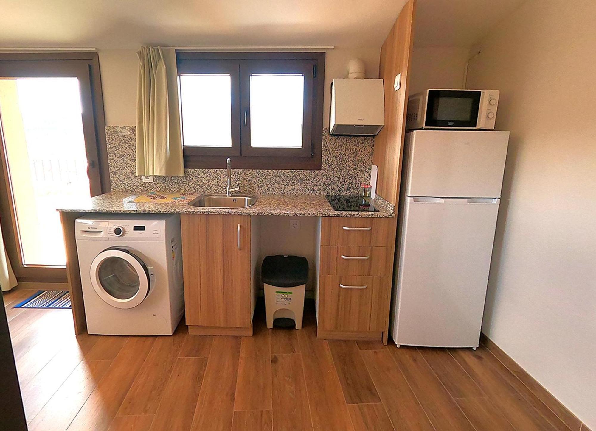 Apartamentos De Turismo Rural La Rocha Fortanete Eksteriør billede